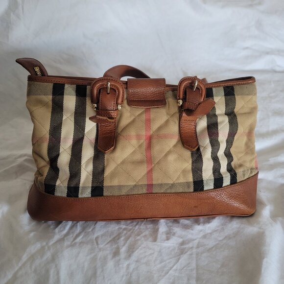 Authentic Burberry Brown Quilted House Check Fabric Tote - Picture 5 of 11